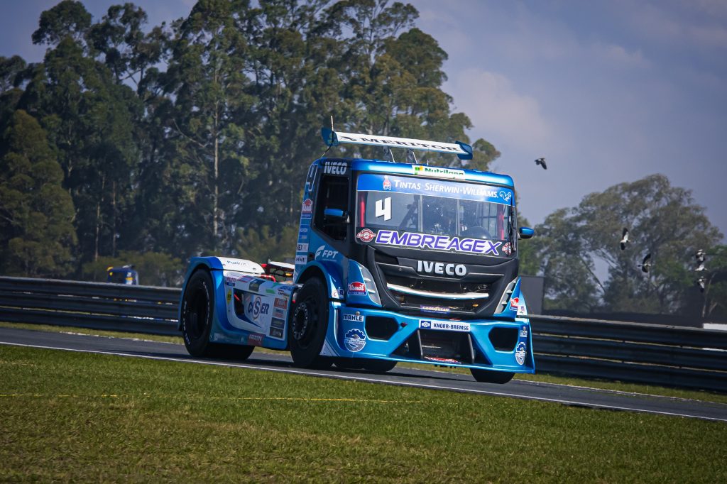 Caminhão Carreta Formula Truck Racing Equipe Iveco Brinquedo