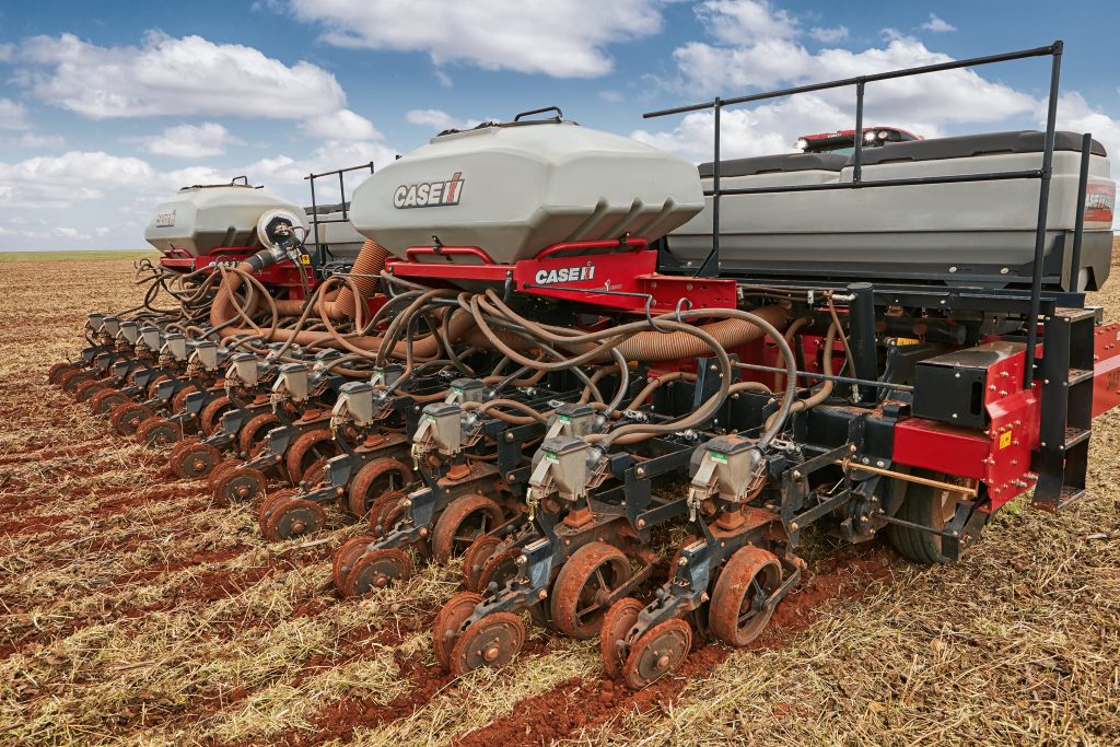 equipamento agrícola patrocínio