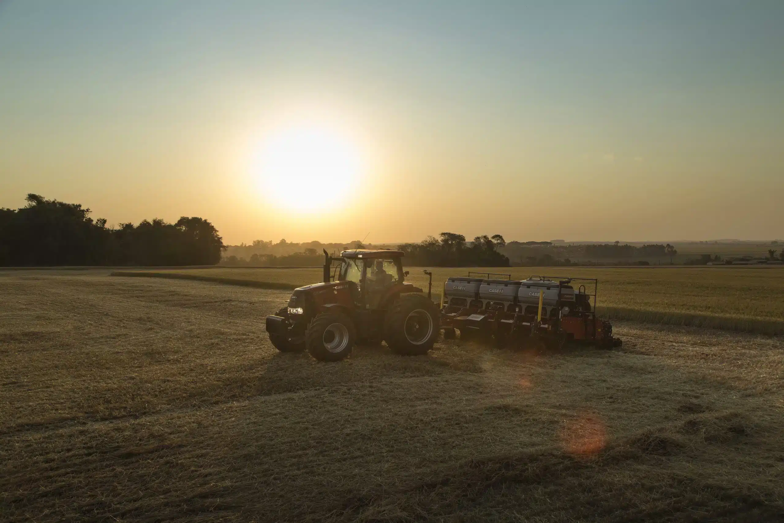 Onde comprar trator agrícola novo e usado em Frutal e região